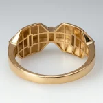 02_detail.webp